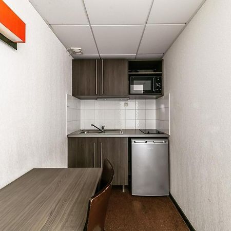 Studio Privatif Dans Hotel Residence Nimes Gare Εξωτερικό φωτογραφία